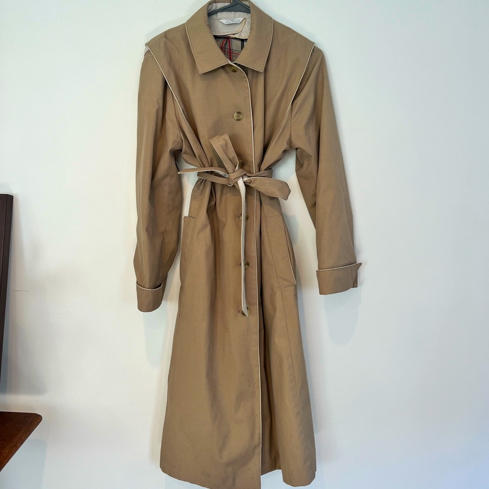Classic Trench Coat — European Quality Made
